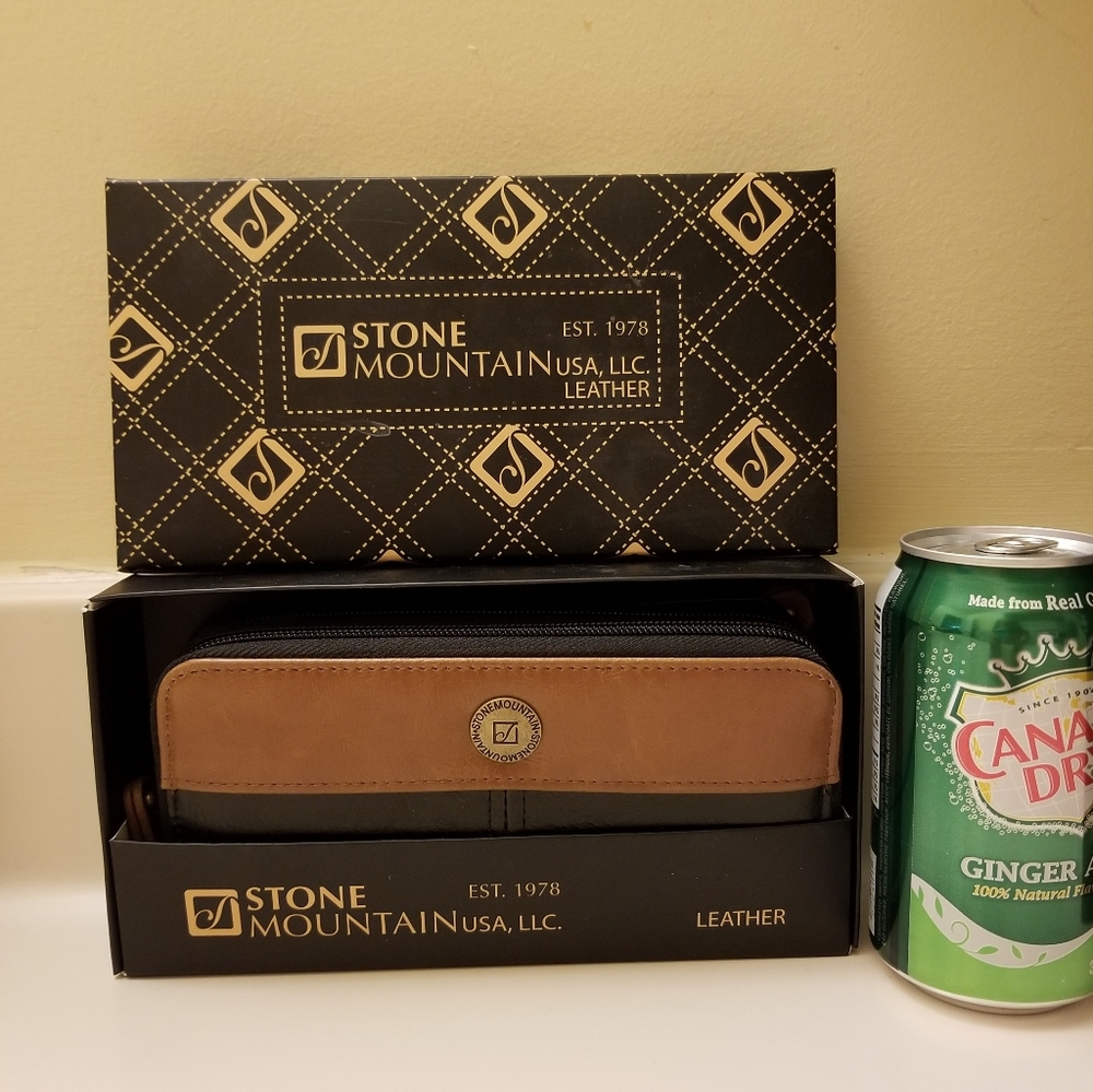 Stone Mountain Leather Wallet
